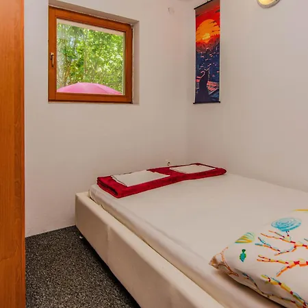 Apartament Awesome In With Wifi