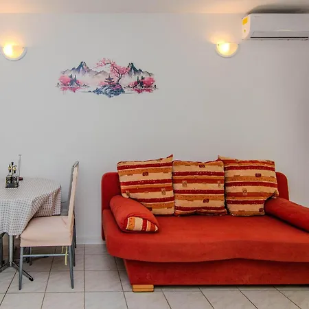 Apartamento Stunning In With Wifi